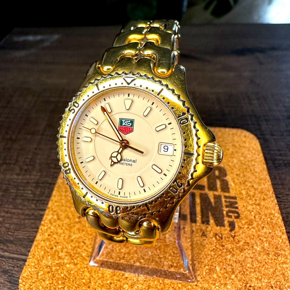 Tag Heuer WG1230-K0 35mm case. In good condition